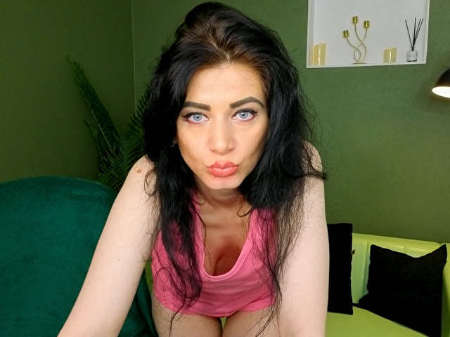 OPHYRIX1 free sexy photo