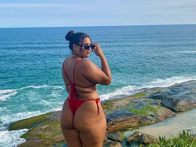 MORENARABUDA free sexy photo