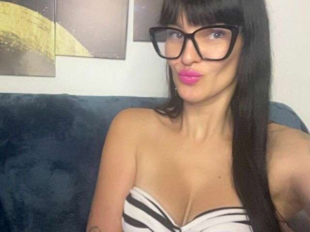 AGATAMOORE free sexy photo