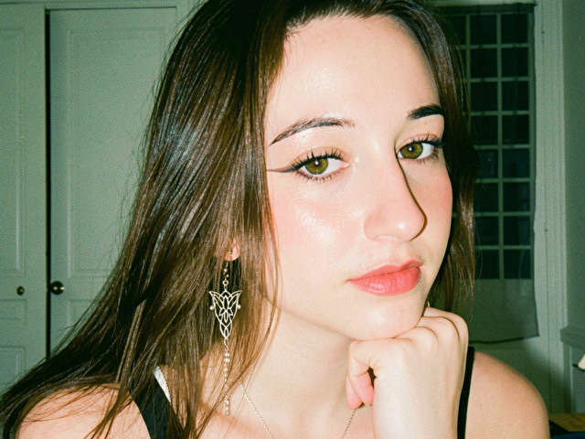 LYLIA free sexy photo