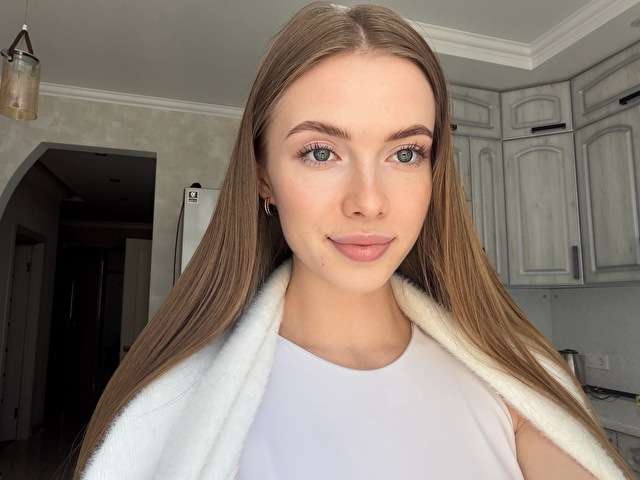 CHERRYKISA free sexy photo