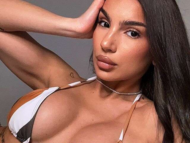 MISSKELLY free sexy photo