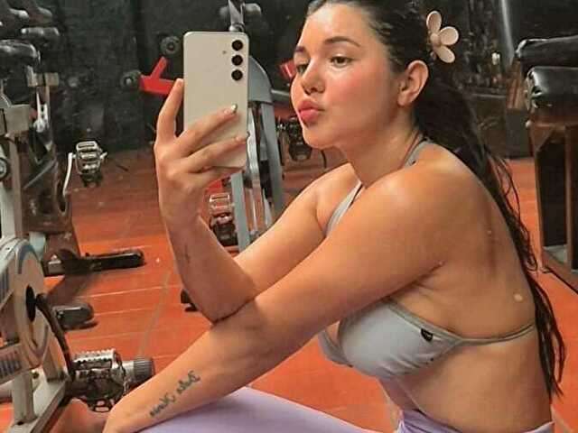 SOFIAROSEE free hard sexy photo