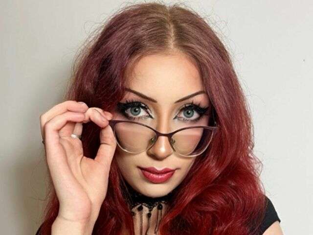 TESSDOLLY free sexy photo