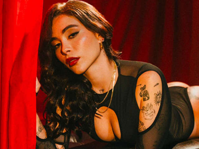 DARKVELVET free sexy photo