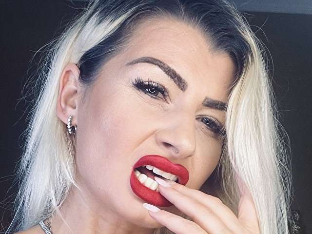 MARYJANEBB free sexy photo